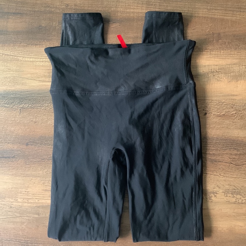 SPANX Faux Leather Leggings Medium